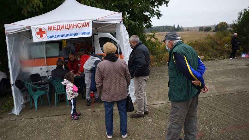 Bulgaria leads group opposing Pfizer COVID vaccine supply conditions